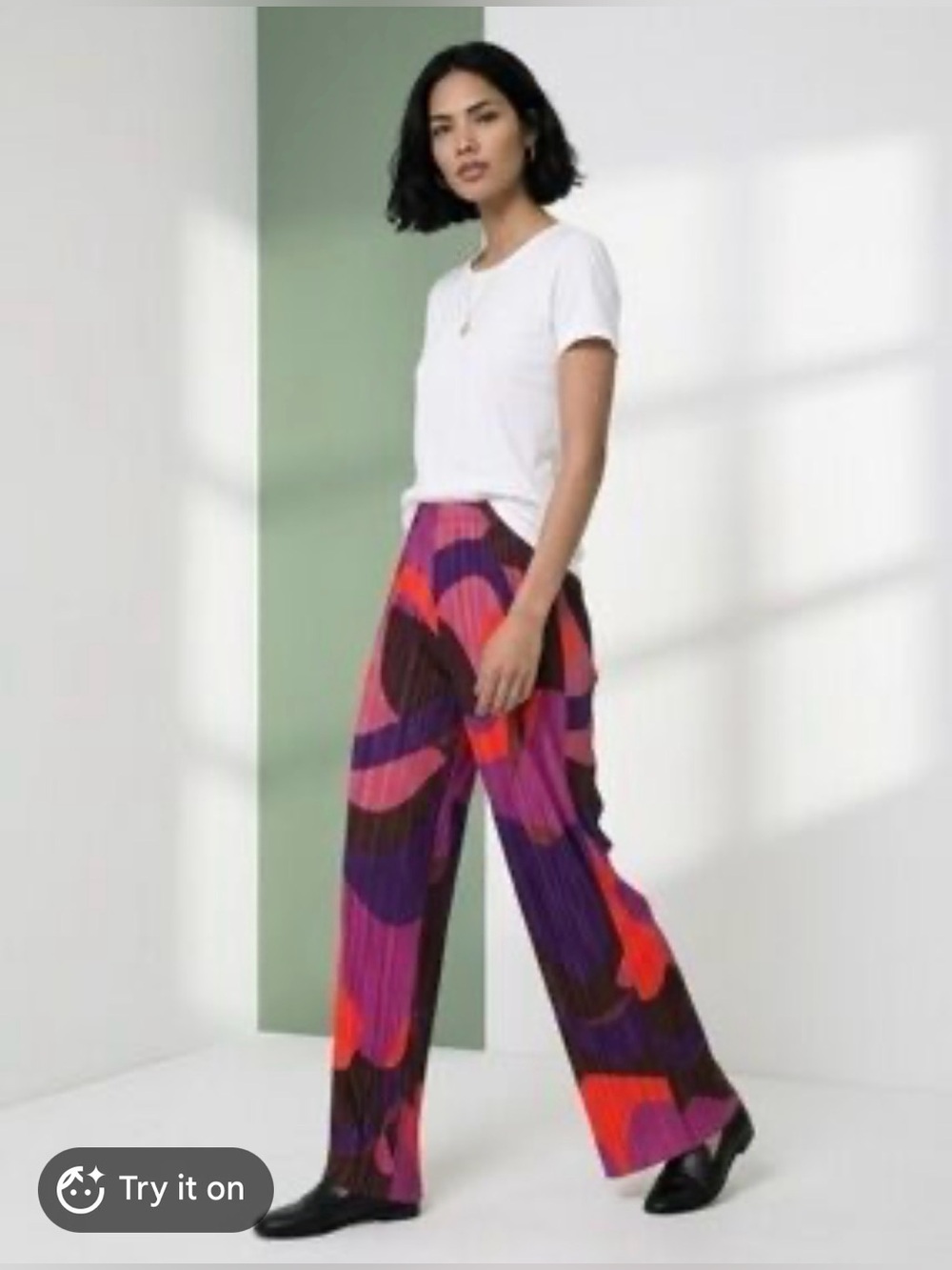 PrettyLittleThing Pleated Wide-Leg Pants in  Purple and Red Print 6